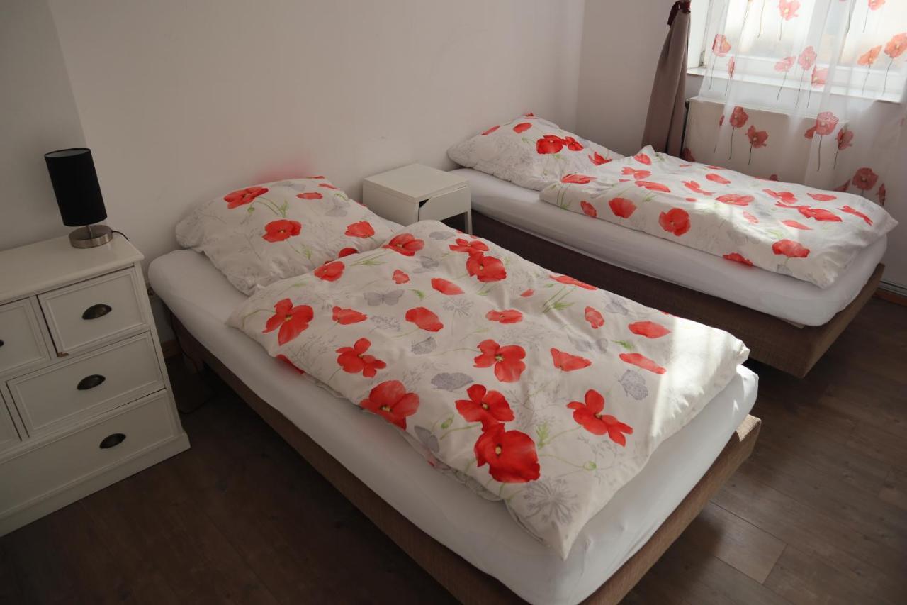 Nice City Apartment Берлин Екстериор снимка