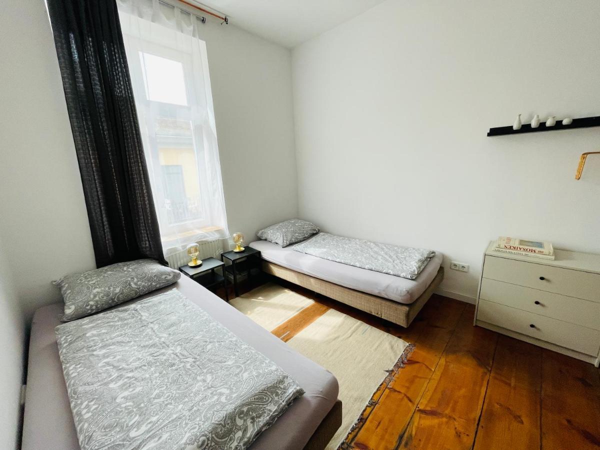 Nice City Apartment Берлин Екстериор снимка